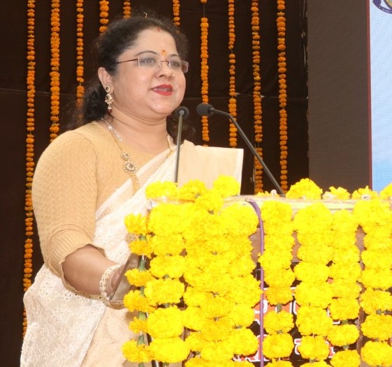 Prof.(Dr.) Bharti Satankar